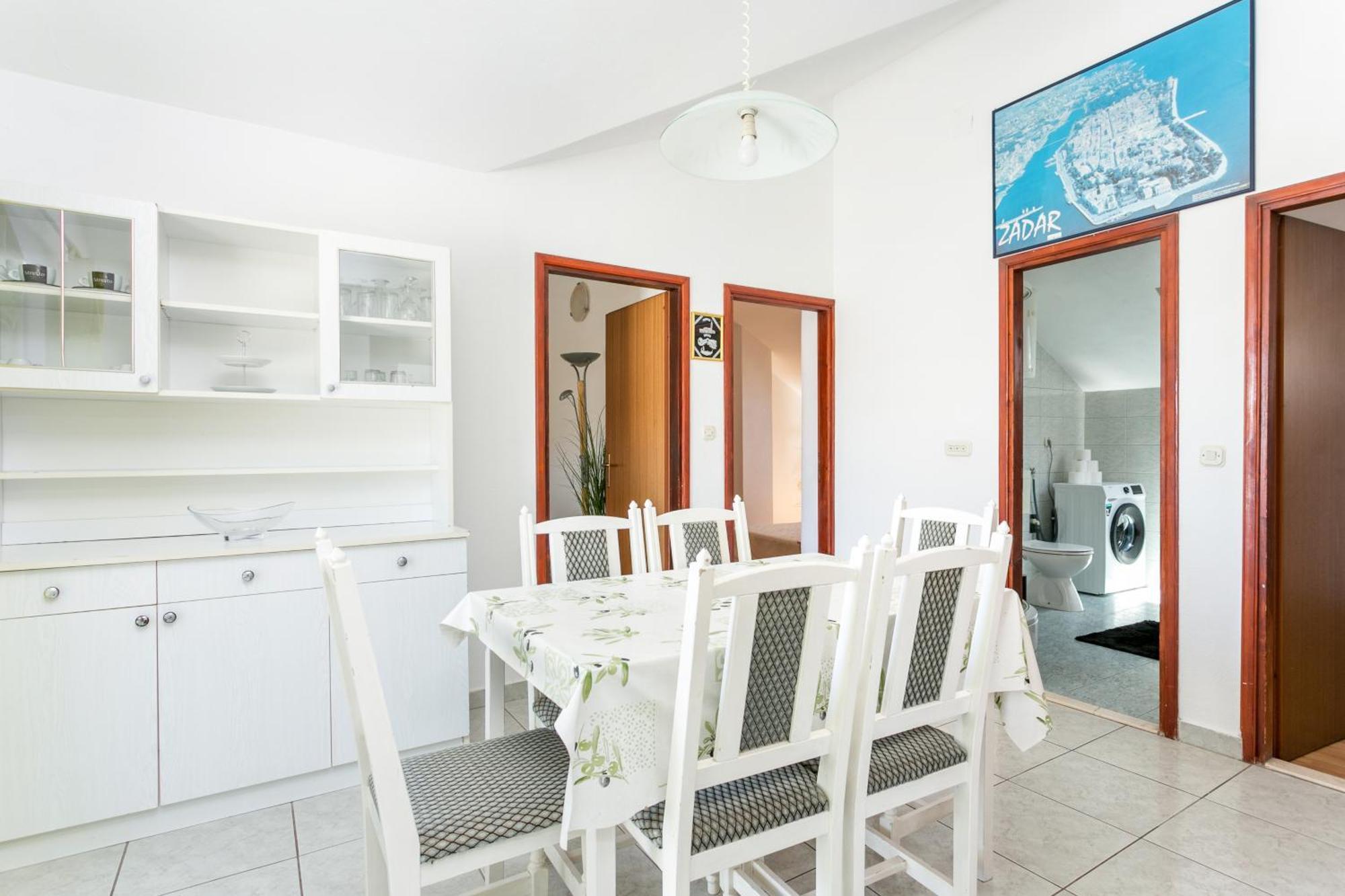 Apartments And Rooms With Parking Space Supetar, Brac - 5658 Room photo